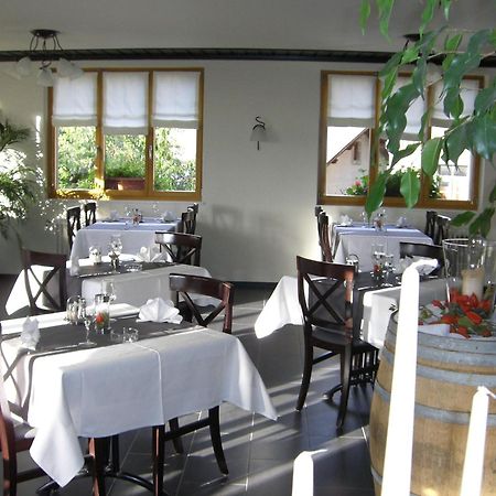 Hotel Restaurant Alpenblick Ernen Kültér fotó