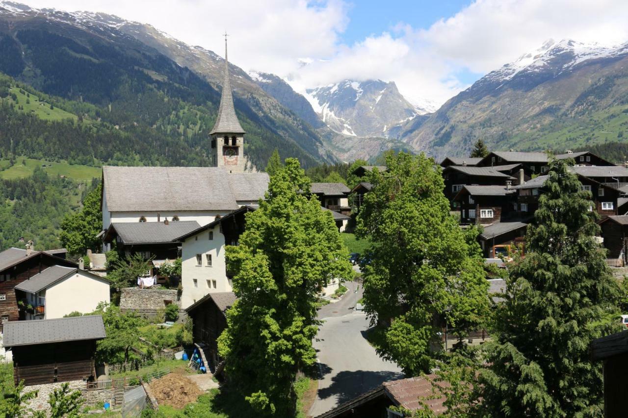 Hotel Restaurant Alpenblick Ernen Kültér fotó
